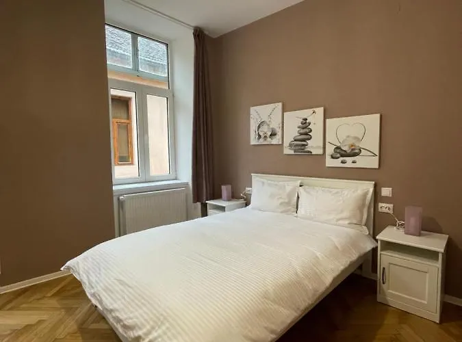 Schei Central Studios In The Heart Of